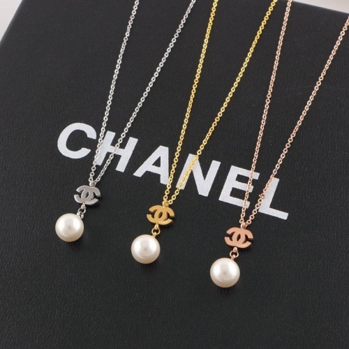 C.h.a.n.e.l. Necklace 036