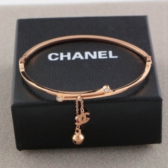 C.h.a.n.e.l. Bangle 069