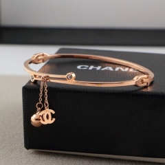 C.h.a.n.e.l. Bangle 068