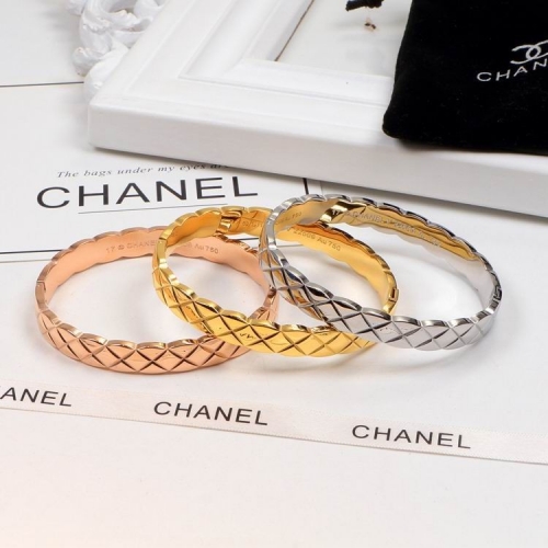 C.h.a.n.e.l. Bangle 178