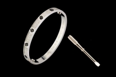 C.a.r.t.i.e.r. Bangle 275