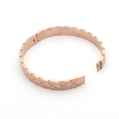 C.h.a.n.e.l. Bangle 170