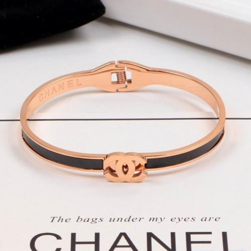 C.h.a.n.e.l. Bangle 006