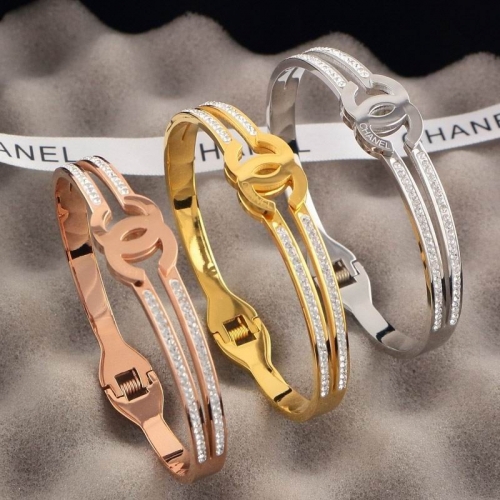 C.h.a.n.e.l. Bangle 156