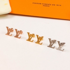 L.V. Earring 060