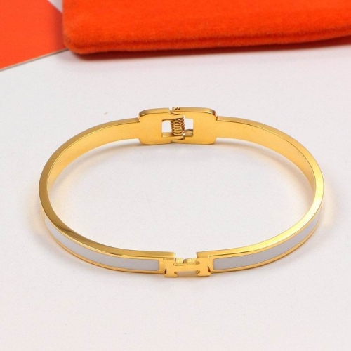 H.e.r.m.e.s. Bangle 384