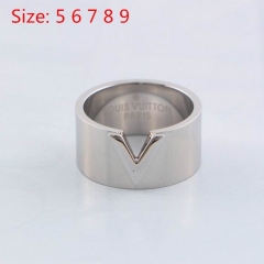 L.V. Ring 002