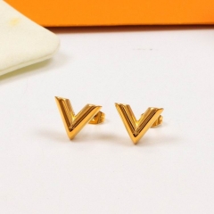 L.V. Earring 070