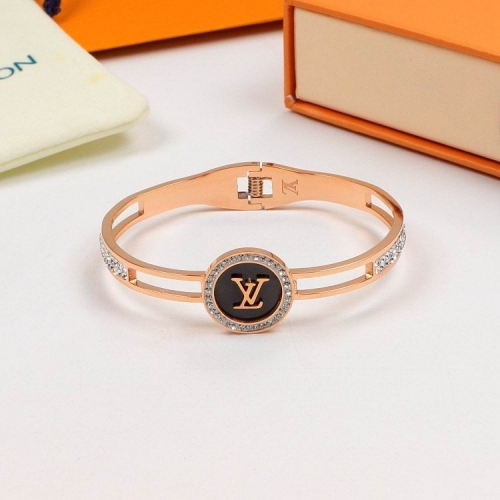 L.V. Bangle 092