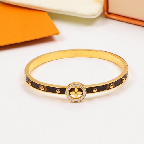 L.V. Bangle 129