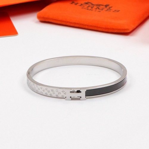 H.e.r.m.e.s. Bangle 403