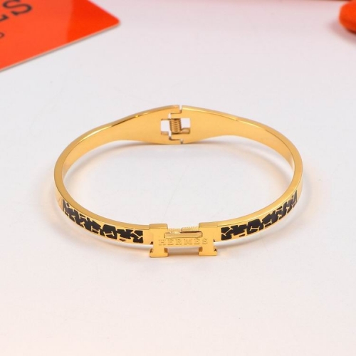 H.e.r.m.e.s. Bangle 409