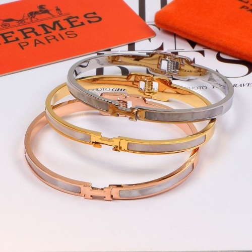 H.e.r.m.e.s. Bangle 441