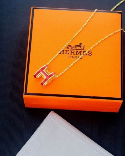 H.e.r.m.e.s. Necklace 028