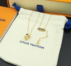 L.V. Necklace 064