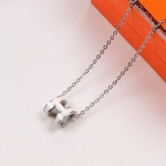 H.e.r.m.e.s. Necklace 045