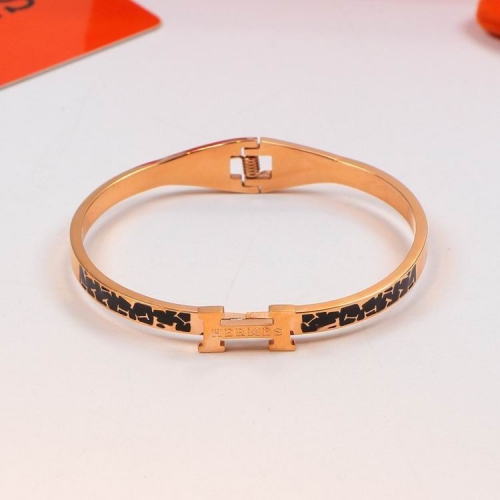 H.e.r.m.e.s. Bangle 407