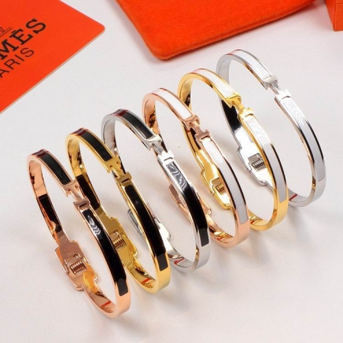 H.e.r.m.e.s. Bangle 386