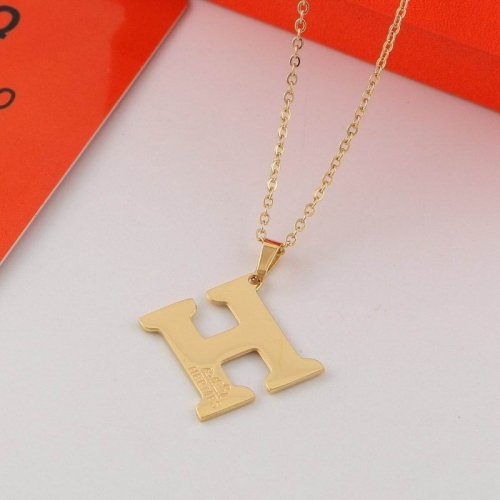 H.e.r.m.e.s. Necklace 071