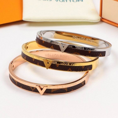 L.V. Bangle 078