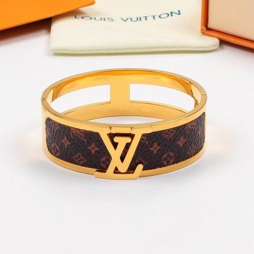 L.V. Bangle 256