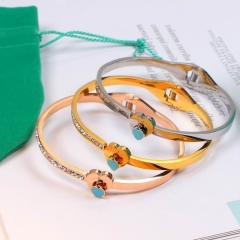 T.i.f.f.a.n.y. Bangle 100