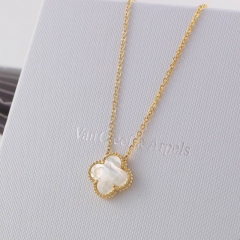 V.a.n. C.l.e.e.f. Necklace 124
