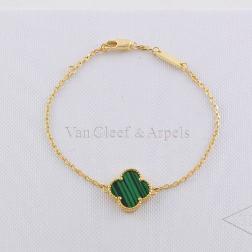 V.a.n. C.l.e.e.f. Bracelet 144