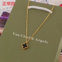 V.a.n. C.l.e.e.f. Necklace 192