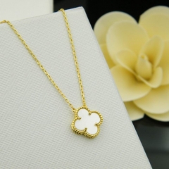 V.a.n. C.l.e.e.f. Necklace 097