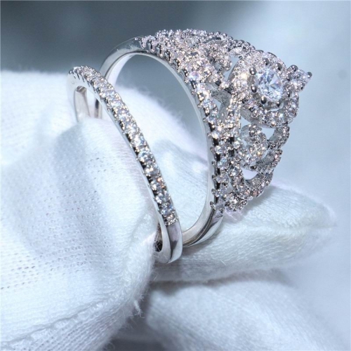 Hot Fashion Ring 1738