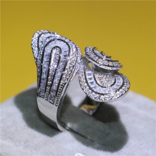 Hot Fashion Ring 1227