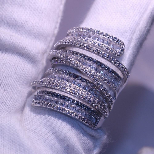 Hot Fashion Ring 1268