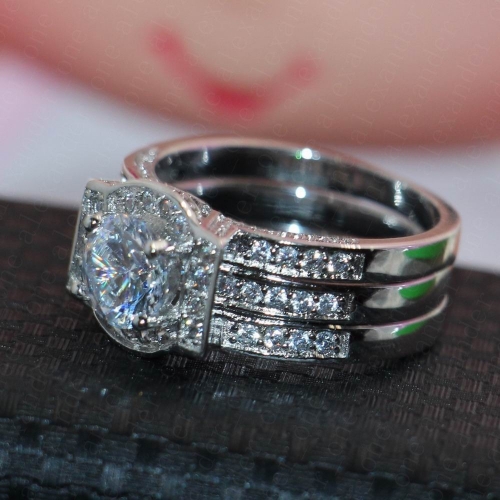 Hot Fashion Ring 1343