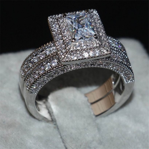 Hot Fashion Ring 1675