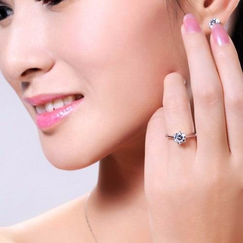 Hot Fashion Ring 1442