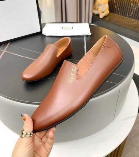 GUCCI Casual Dress Shoes 0337