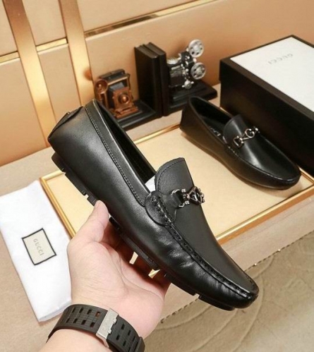 GUCCI Casual Dress Shoes 0084