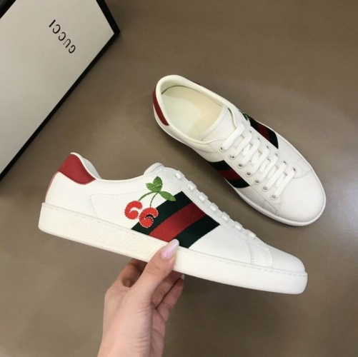 GUCCI Low Top Shoes 0038