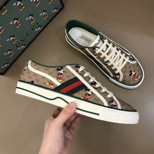 GUCCI Low Top Shoes 0007