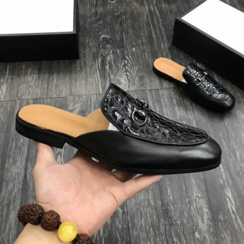 GUCCI Leather Shoes Men 206