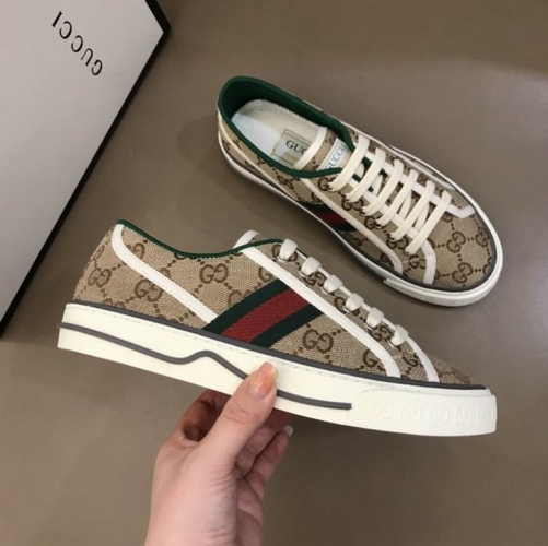 GUCCI Low Top Shoes 0003