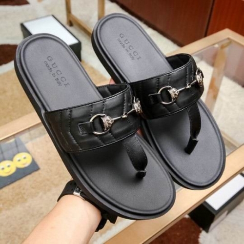 GUCCI Slippers Men 132