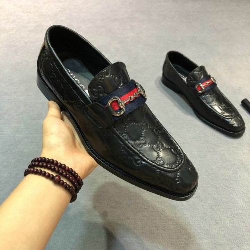 GUCCI Leather Shoes Men 057