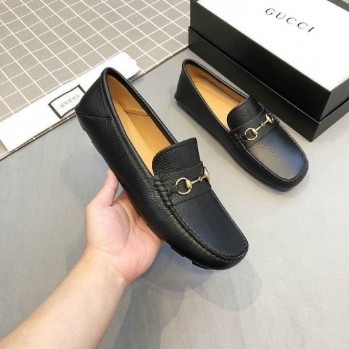 GUCCI Casual Dress Shoes 0439