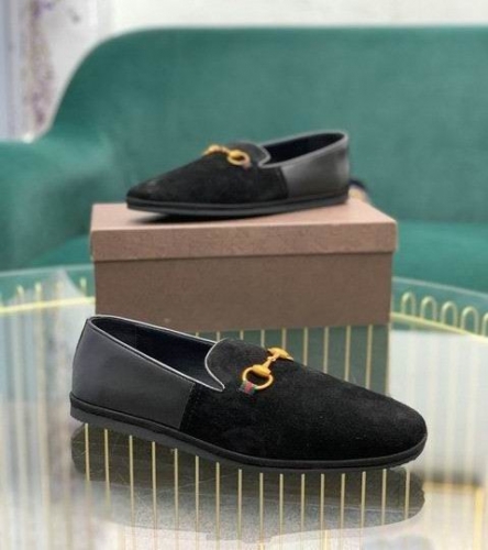 GUCCI Casual Dress Shoes 0113