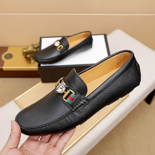 GUCCI Casual Dress Shoes 0911