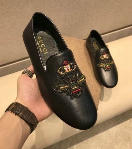 GUCCI Casual Dress Shoes 0274