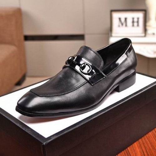 GUCCI Leather Shoes Men 145