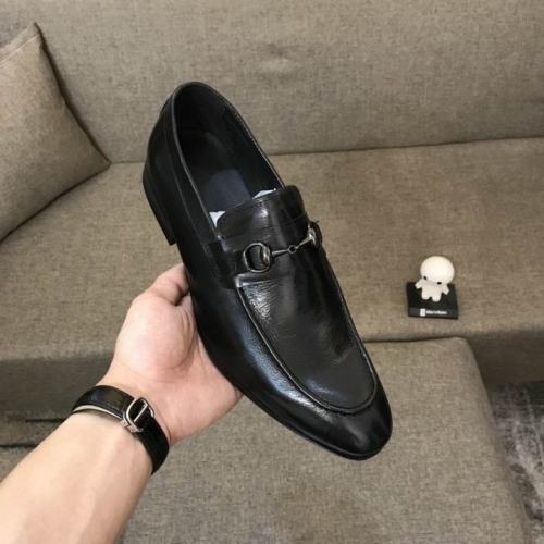 GUCCI Leather Shoes Men 183